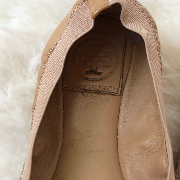 TORY BURCH • Caroline Nude Patent Leather Ballet Flats Stretch Size 5.5 - Picture 5 of 16